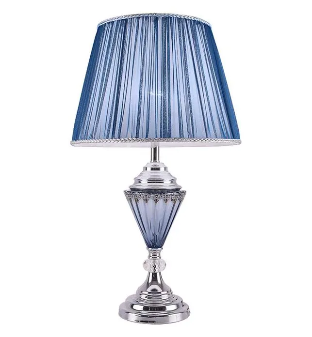 ELEGANT TABLE LAMP WITH WARM SHADE