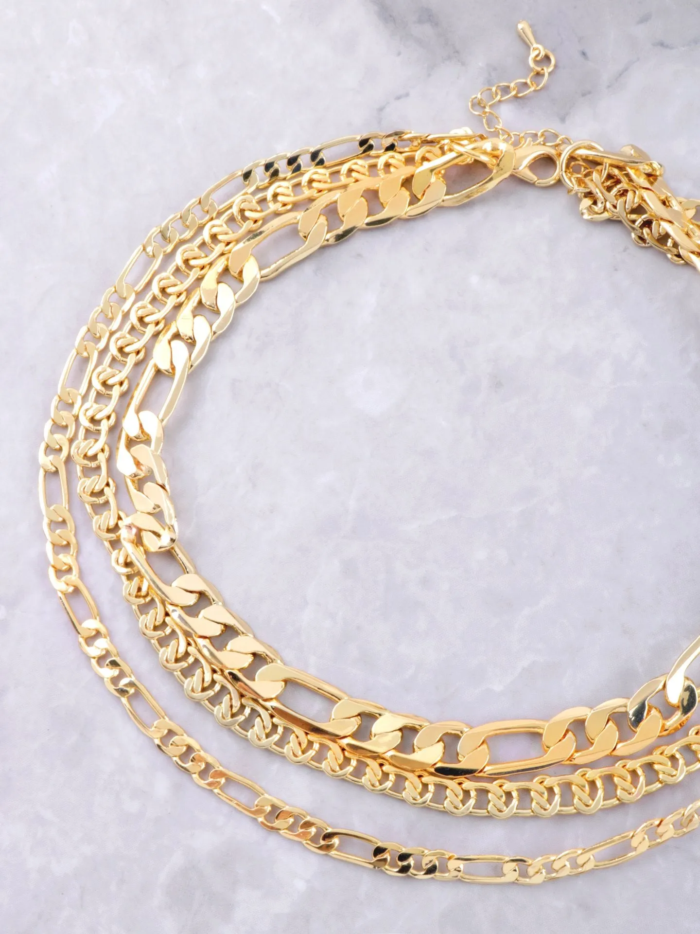 TRIPLE CURB CHAIN CHOKER