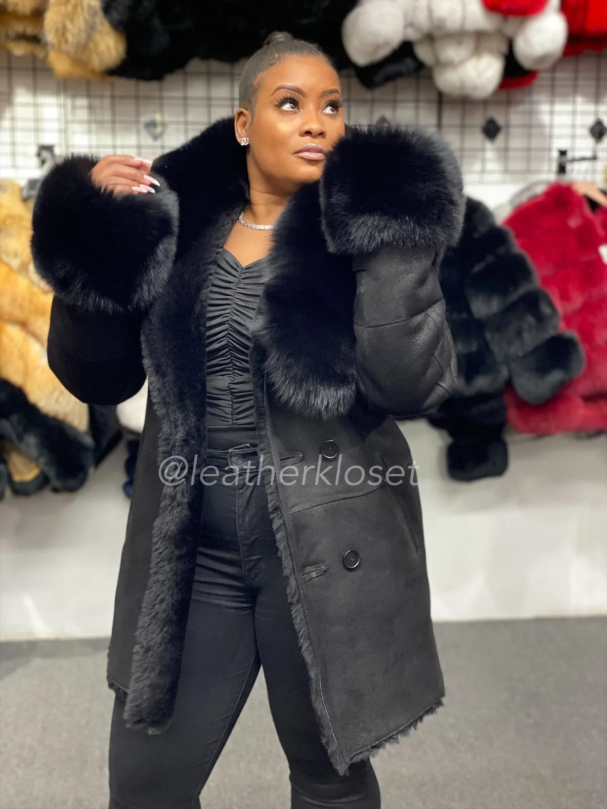 Women's Ari Sheepskin Coat With Fox